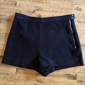 ZARA trafaluc side-zip high waist shorts